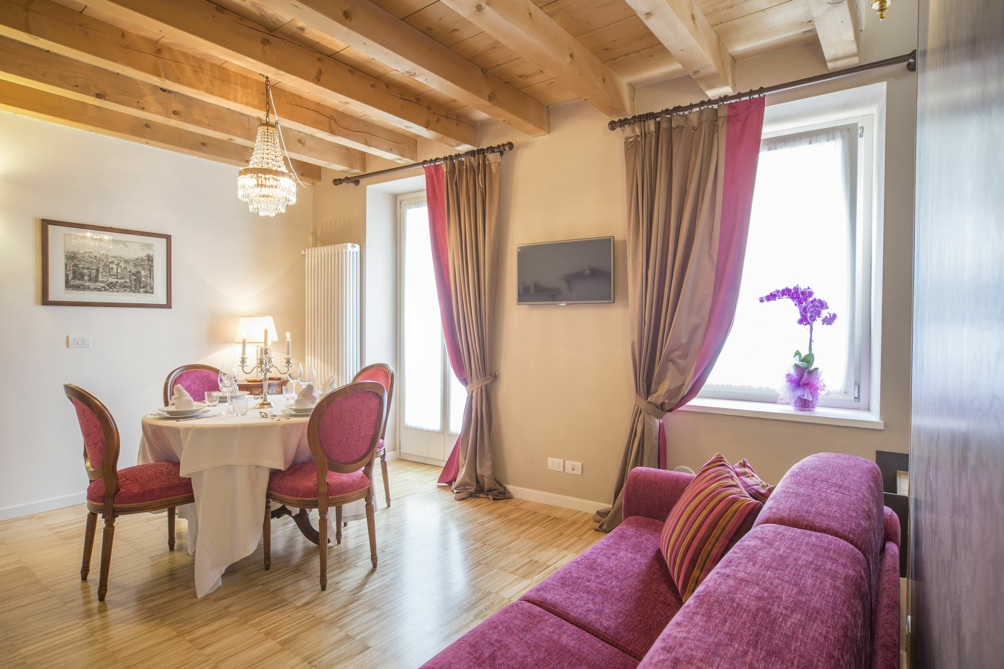 Lady Capulet Apartment